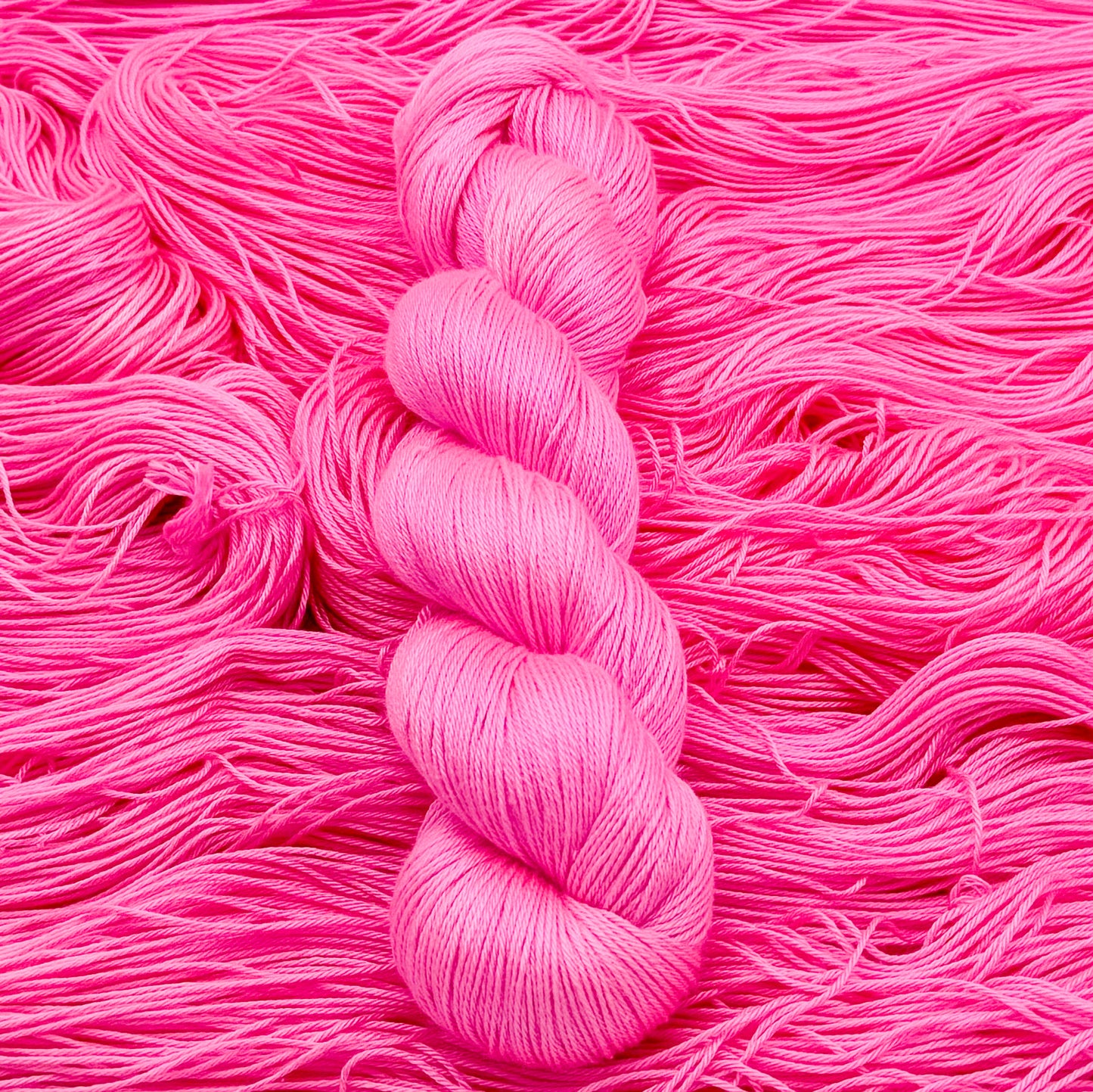 100% Mulberry Silke - Pink Flamingo - A Knitters World