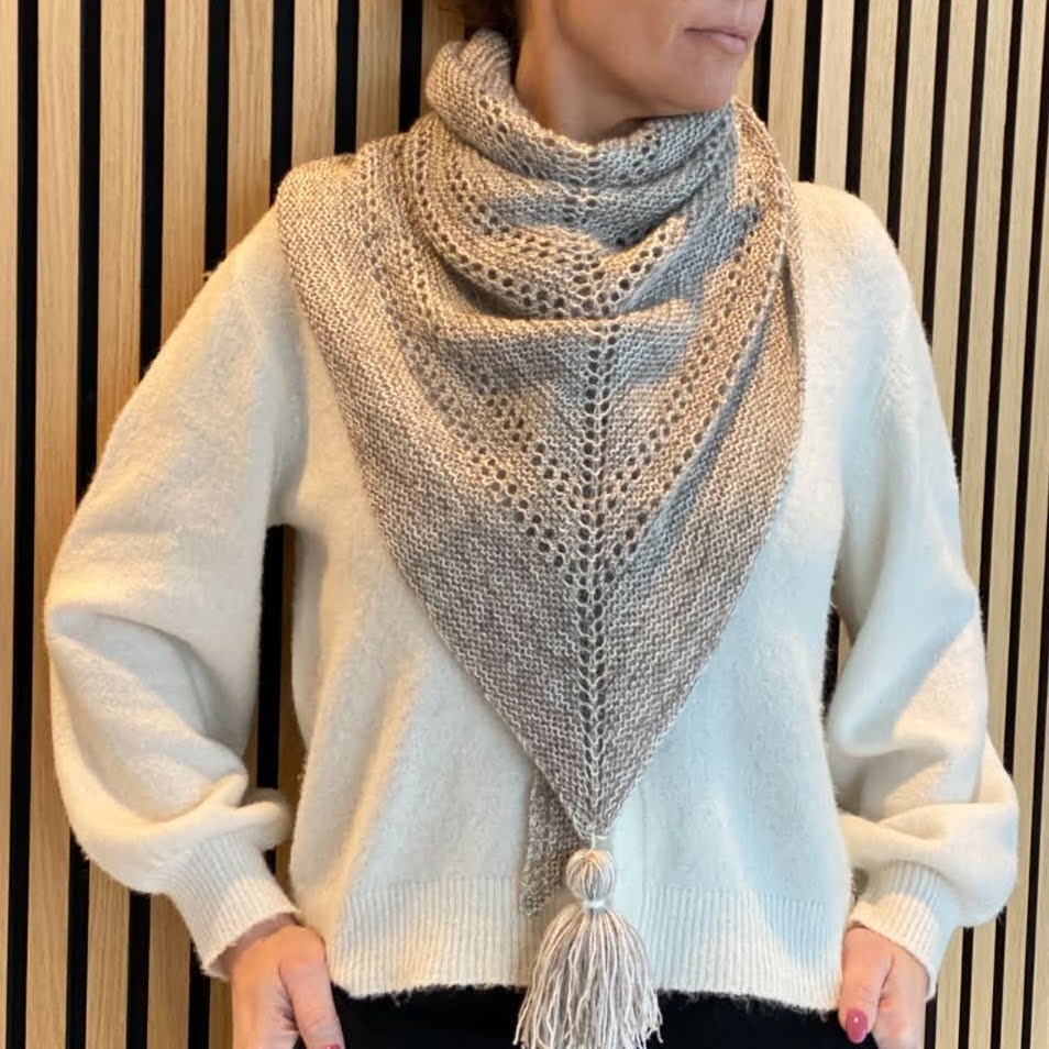 Retrille Sjal - A Knitters World