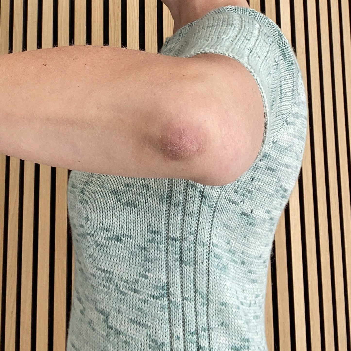 Summer Breeze Tee - A Knitters World